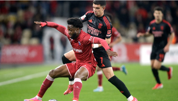 "Benfica, Gil Vicente'yi Deplasmanda 3-0 Yenerek 7. Galibiyetini Aldı